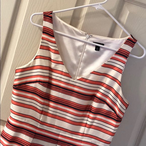 Ann Taylor Dress 8P - Picture 3 of 4